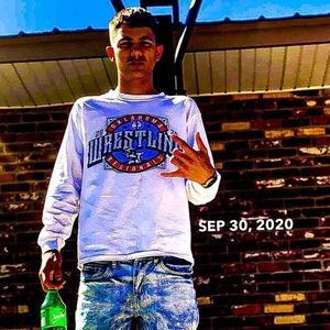 Meet your Posher, Shade